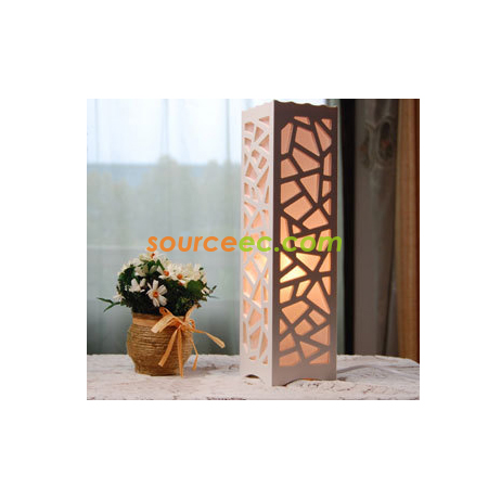 Moire Carved Column Lamp