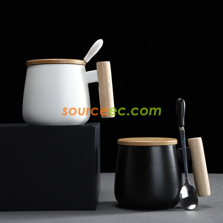 425ML Ceramic Mug with Wooden Handle
