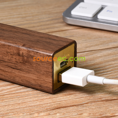 Customization Wooden Power Bank Corporate Gifts