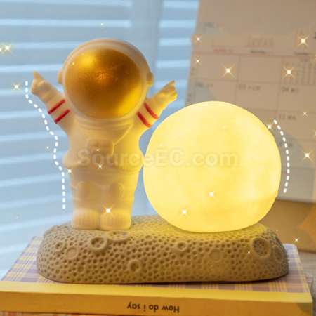 Customization Astronaut Night Light Corporate Gifts