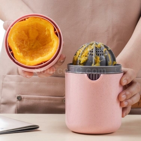 Customization Wheat Straw Manual Portable Juicing Cup Corporate Gifts