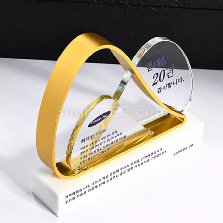 Customization Veuve Clicquot Endeavor Metal Crystal Trophy Corporate Gifts