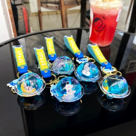 Customization Astronaut Keychain Corporate Gifts