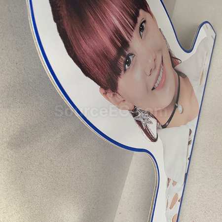 Customization Human-shaped environmentally friendly paper hanger Corporate Gifts