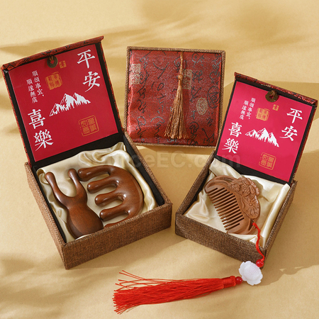 Sandalwood Comb Gift Box