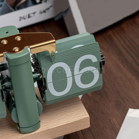 Customization Mechanical Page-Turning Digital Clock Corporate Gifts