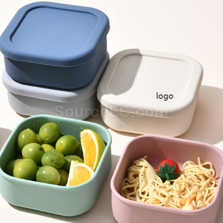 Microwaveable silicone lunch box