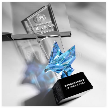 Customization Colorful Flying Dove Crystal Trophy Corporate Gifts